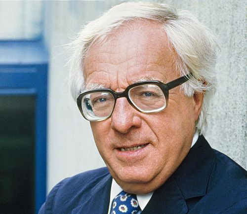 “I tell people, Make a list of ten things you hate and tear them down in a short story or poem. Make a list of ten things you love and celebrate them. When I wrote ‘Fahrenheit 451’ I hated book burners and I loved libraries. So there you are” —Ray Bradbury buff.ly/3KFbIxh