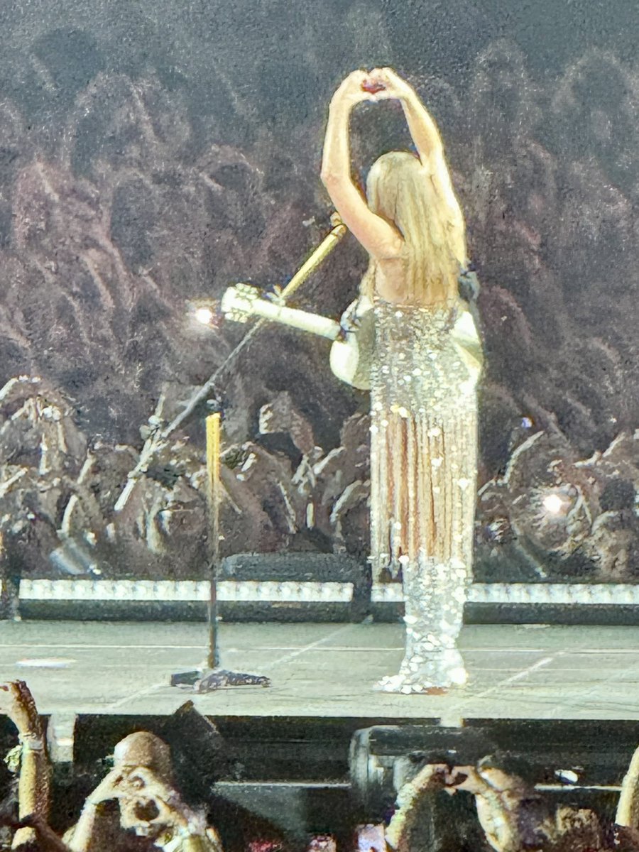 Jonathan Dau tweet media