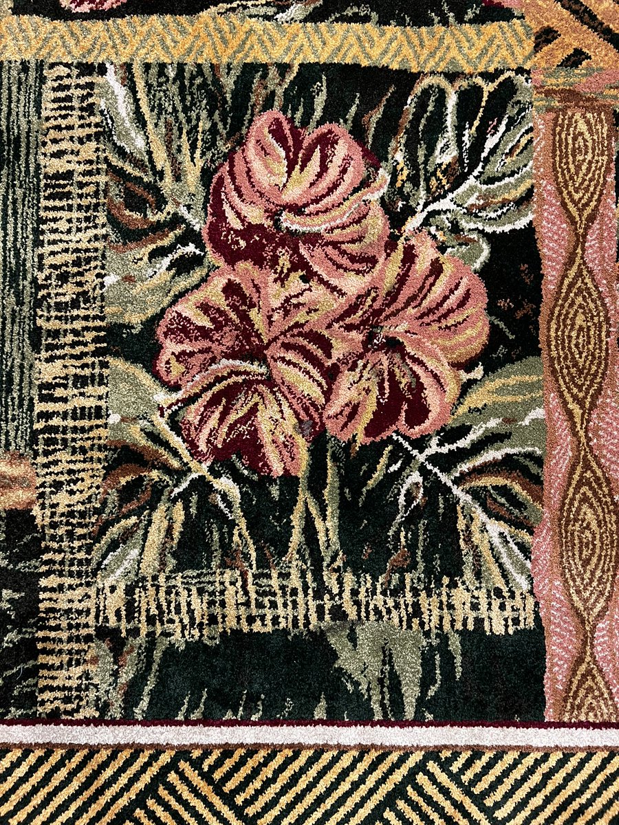 almostjohnvines's tweet photo. Just for you @5tuartreeves #chi2024 #carpetsofchi https://t.co/X7KHyC0oeP