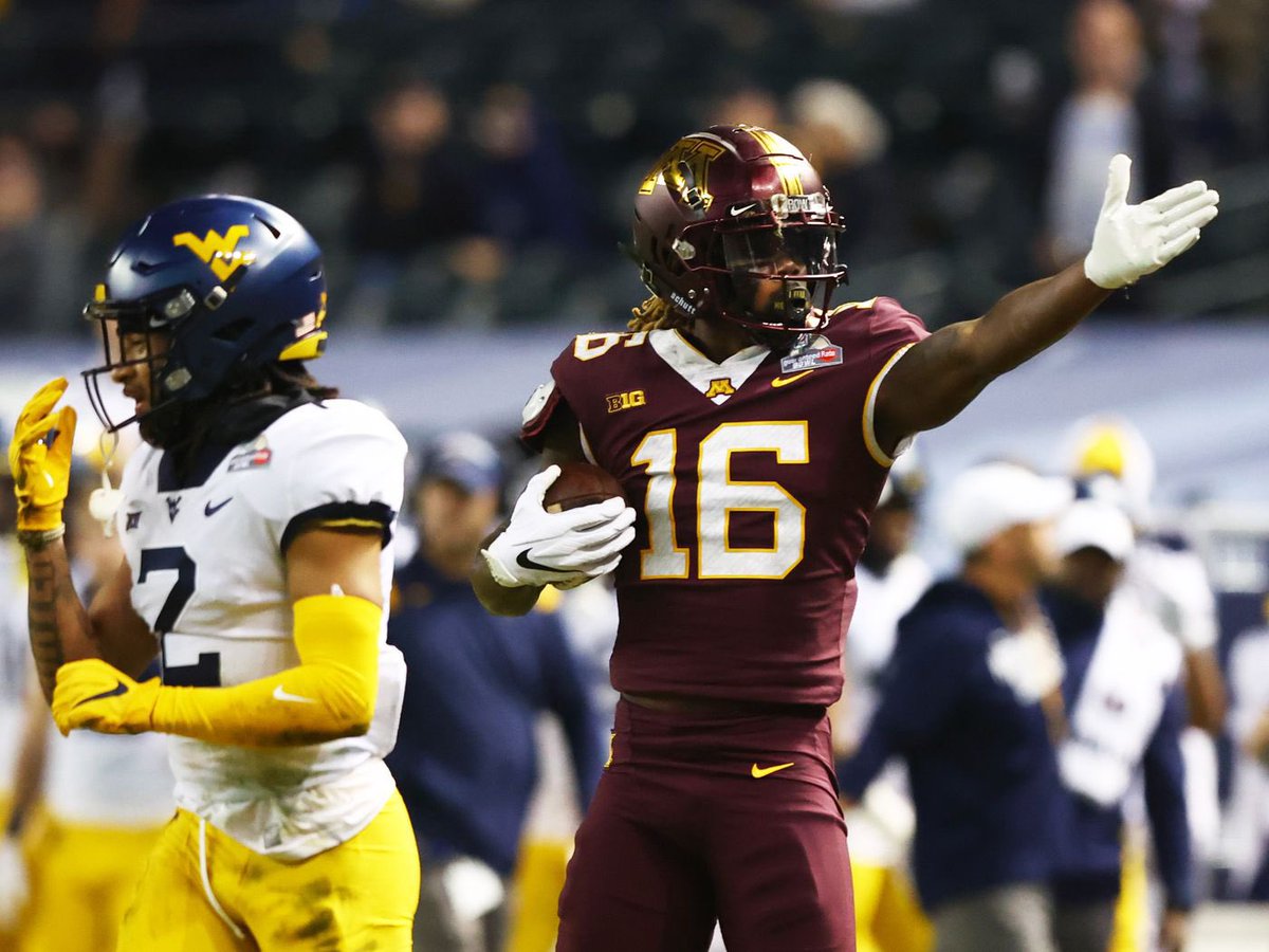 #AGTG After a great conversation with @CoachHarbaugh I am blessed to receive an offer from The University of Minnesota @GopherFootball @IamClint_C @AllenTrieu @EDGYTIM @SWiltfong_ @CoachMac44 @SFHSFBWheaton @Dean5Washington