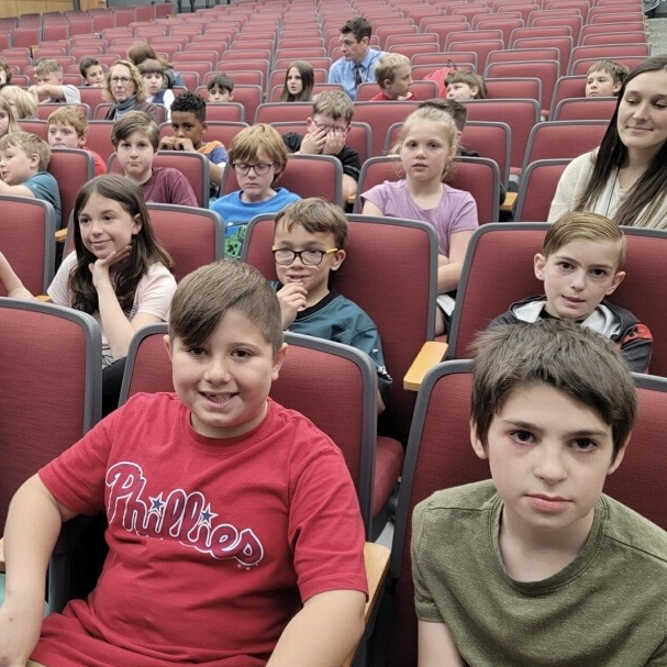 BHIMS_BHASD's tweet photo. The third graders got to visit the Intermediate School today for Step Up Day. We are so excited for them to join our building next school year! https://t.co/QSUsKnbM50