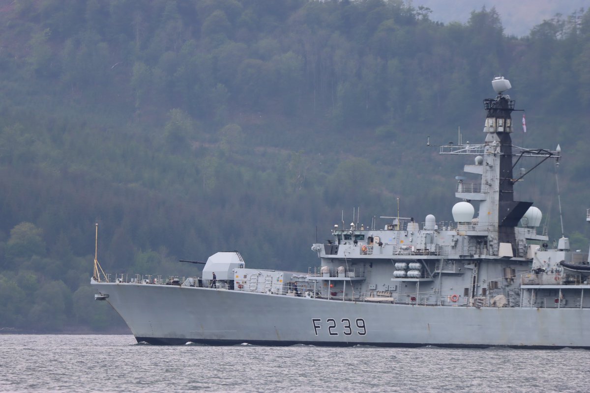 @HMS_Richmond on Loch Fyne sound rage this afternoon! @NavyLookout @RNinScotland @CNPics @scottyc298 @SouthCoastPhot4 @MichaelJWC626 @wolfie250