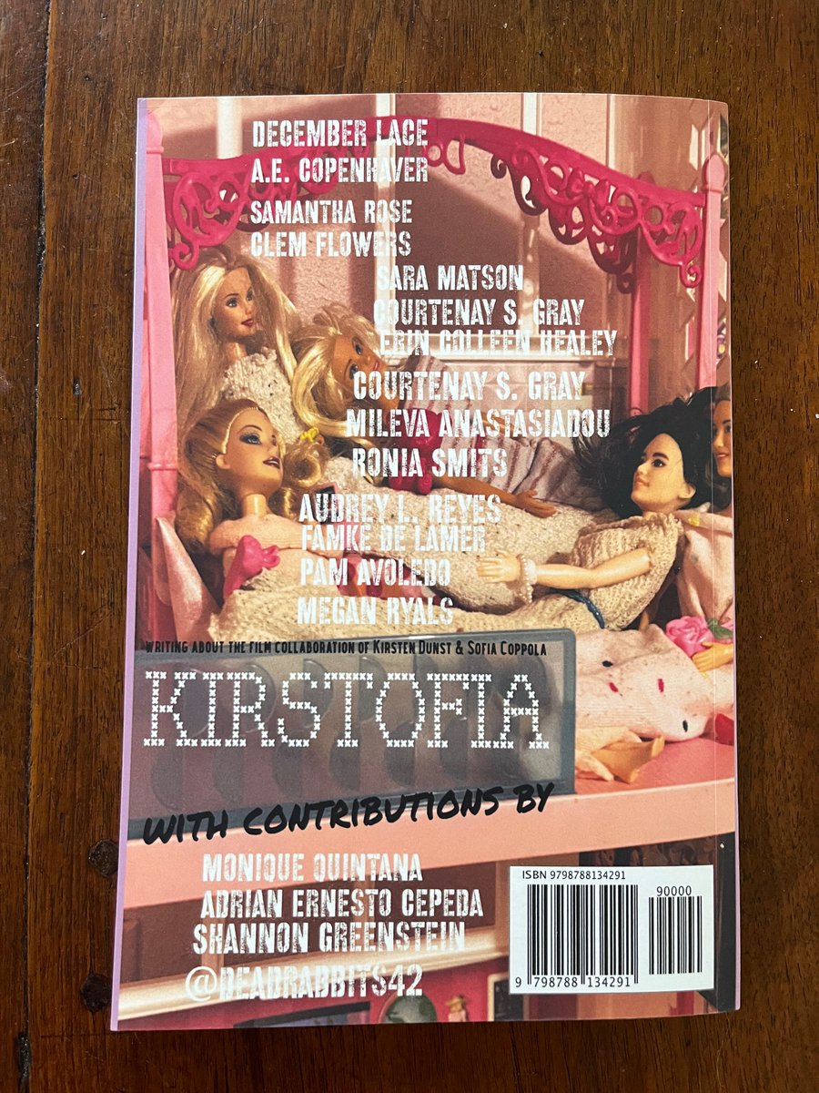 Here’s a beautifully designed @dailydrunkmag anthology (from December 2021)! Yes, I am in it! 😁(See prior post.) Front cover art by Famke de LaMer. Back cover art by @lolaandjolie. ❤️