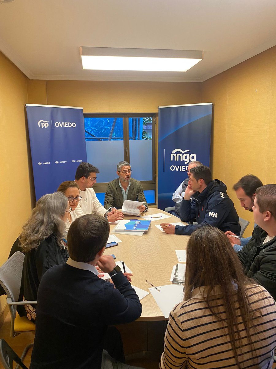 🇪🇺 El próximo #9J, nos jugamos mucho en las elecciones europeas.

Esta tarde, en la reunión del Comité de Campaña para las europeas, hemos definido la estrategia para que <a href="/DolorsMM/">Dolors Montserrat</a> y <a href="/susanasolisp/">Susana Solís</a>  defiendan  en Bruselas los intereses de Asturias y de España.

Salimos a ganar 💪.