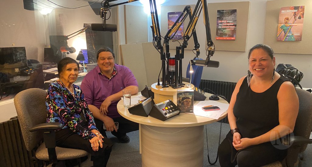Office national du film du Canada (@onf) on Twitter photo 📻 Avez-vous écouté la dernière émission de la saison de KWÉ, BONJOUR ?
<a href="/AlexisWawa/">Alexis Wawanoloath</a> & <a href="/SophieClaude/">Sophie-Claude Miller</a> sont assis avec une cinéaste autochtone d'exception : ALANIS OBOMSAWIN ! → bit.ly/44Dsdmj #ONF 📻 Avez-vous écouté la dernière émission de la saison de KWÉ, BONJOUR ?
<a href="/AlexisWawa/">Alexis Wawanoloath</a> & <a href="/SophieClaude/">Sophie-Claude Miller</a> sont assis avec une cinéaste autochtone d'exception : ALANIS OBOMSAWIN ! → bit.ly/44Dsdmj #ONF