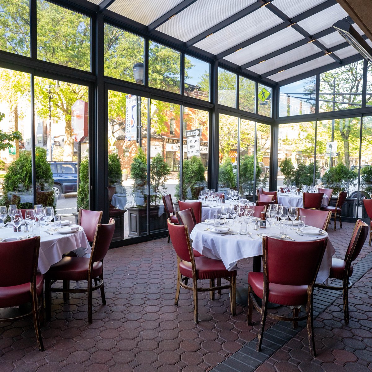 Wolfgangssteak's tweet photo. Embrace the season on our new patio at Wolfgang's Steakhouse and join us for dinner 🤩 🥩 🍷

#Wolfgangs #NJ #Foodie #GoodEats #OutdoorDining #FeedMeFries #MediumRare #ExtraSides https://t.co/nKlDzOTiaB