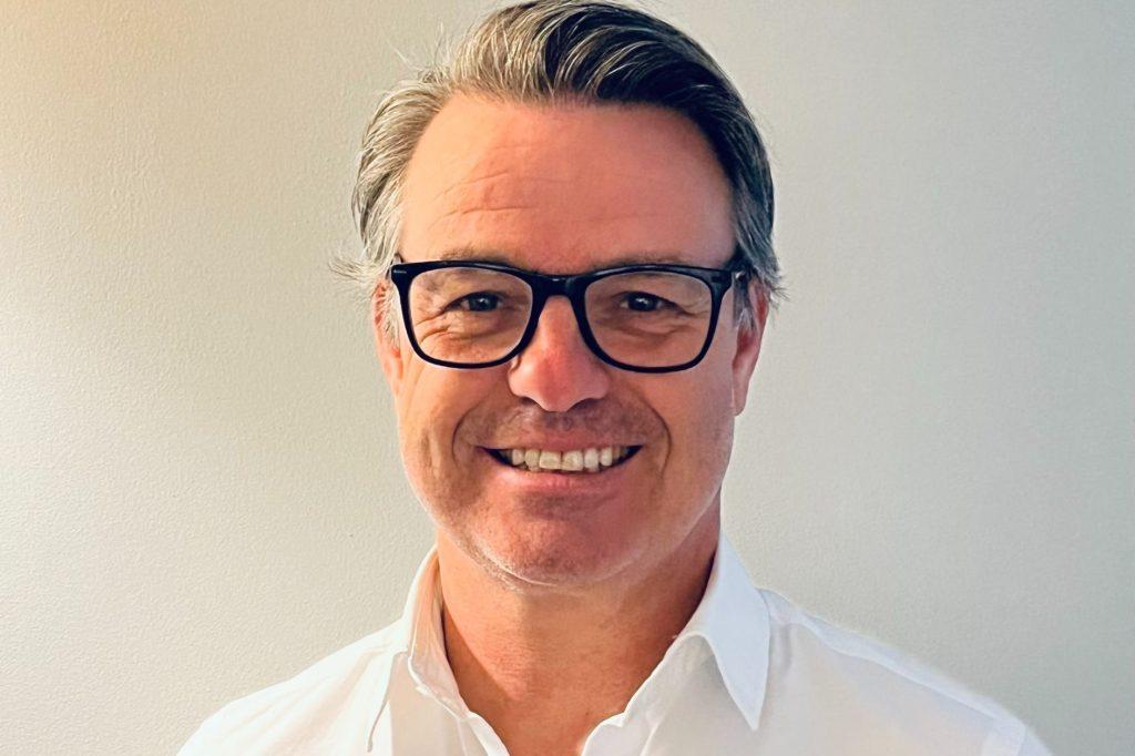 The British Footwear Association (BFA) has appointed former Dune Group MD Richard Shetliffe to the role of chief executive officer. Read more >> bit.ly/4bBIytM

#footwear #footwearnews @BFA_Footwear #BFA #peoplemoves