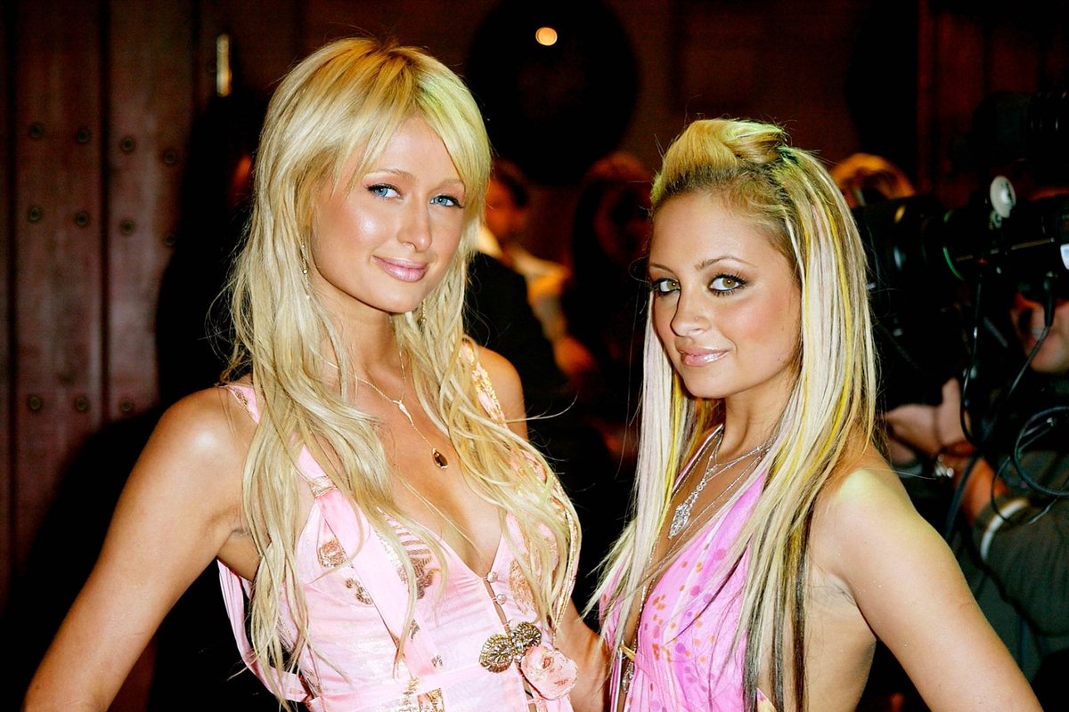Paris Hilton and Nicole Richie Will Launch New Reality Series 20 Years After ‘The Simple Life’ That's hot: rollingstone.com/tv-movies/tv-m…
