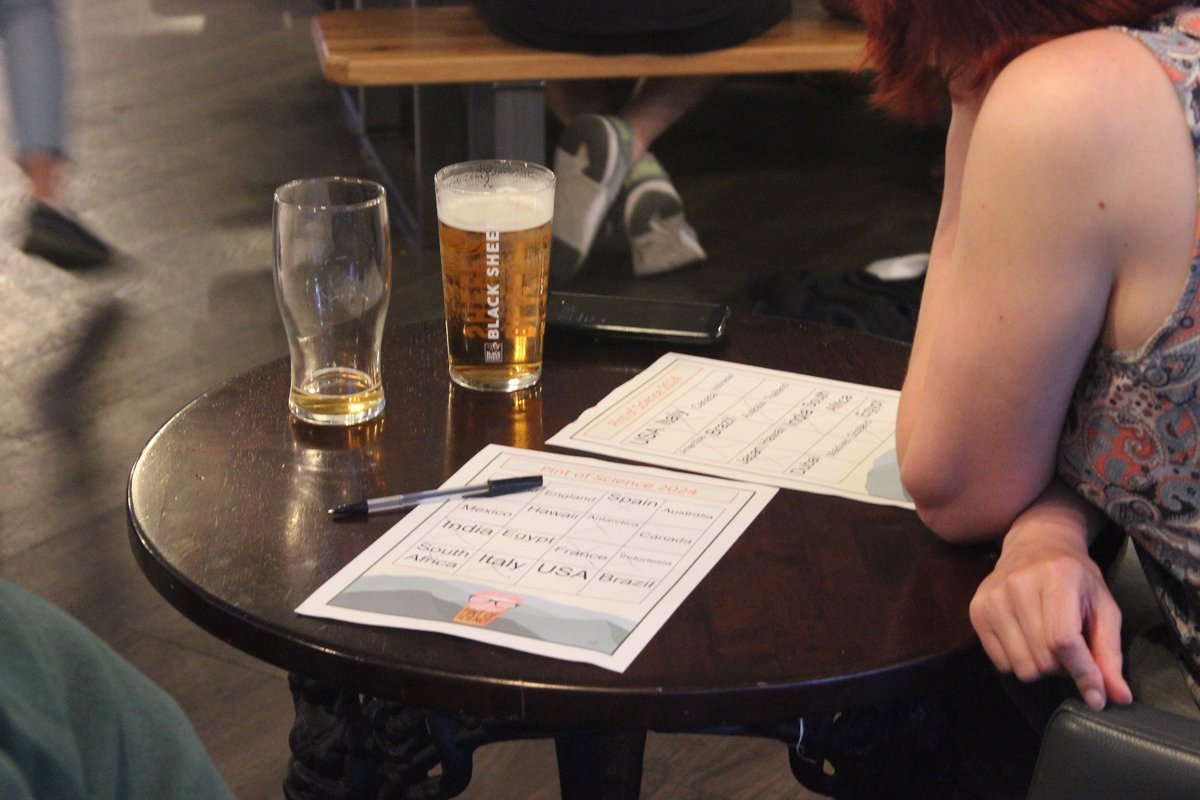 emmaryder964's tweet photo. Great start to #PintOfScience with talks on poop and maps by Katie Allen and Steve Carver @LandEthics! If you missed tonight, there are 5 more events lined up for both tomorrow and Wednesday. Grab your tickets whilst they’re still available @pintofscience https://t.co/uoeJsg0CYV https://t.co/IyG0rL1zda