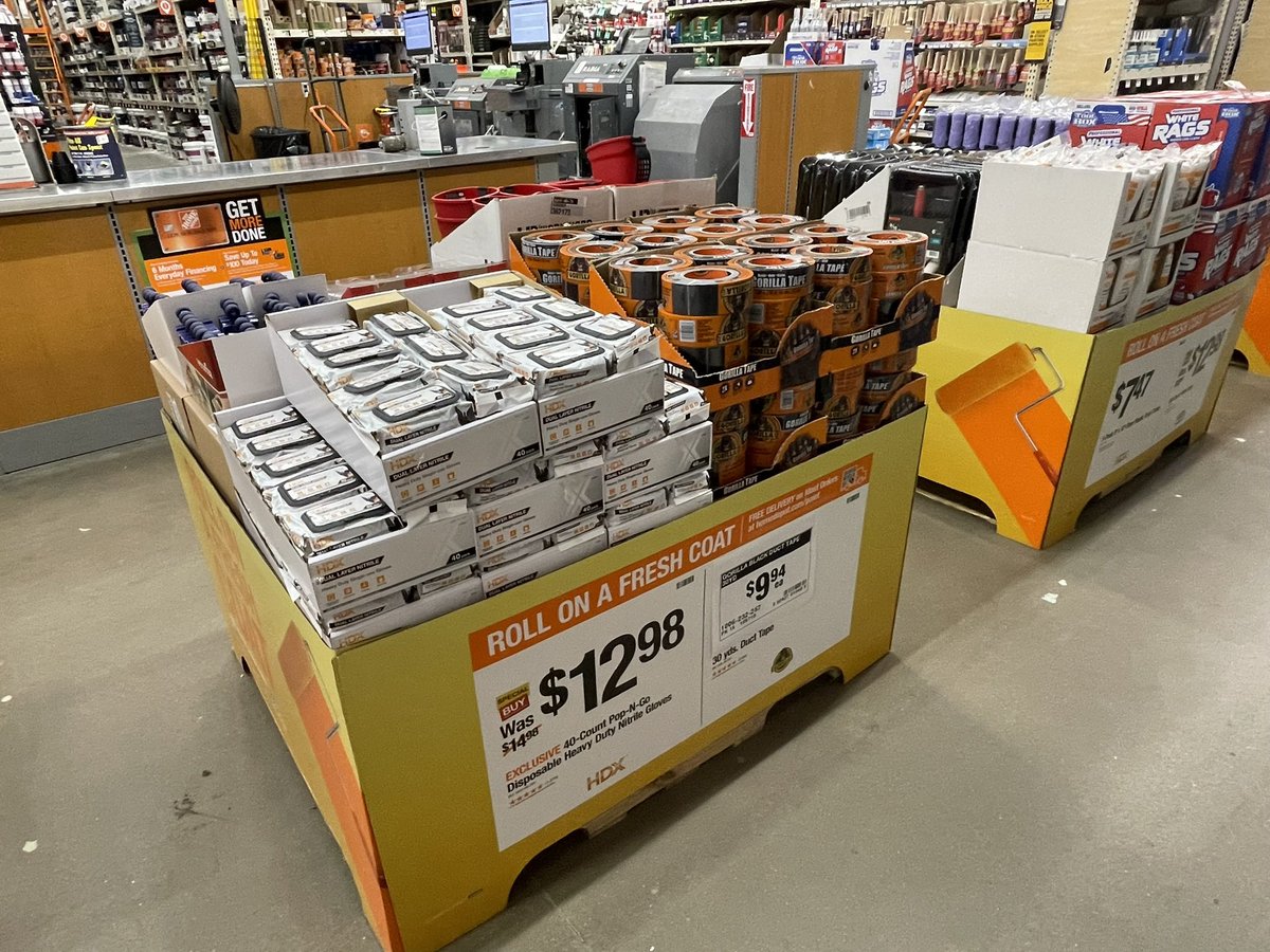 Gorilla 30yd black Duct Tape on the Summer Paint Train. Set up looks great and units are flying. Thanks MET for making it look good. #gorillatough