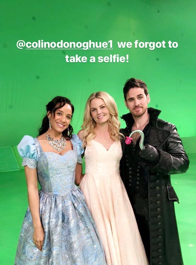 Almost as good as a selfie.

#CaptainSwan #EmmaSwan #CaptainHook #Hook #JenniferMorrison #colinodonoghue #colifer #OUAT