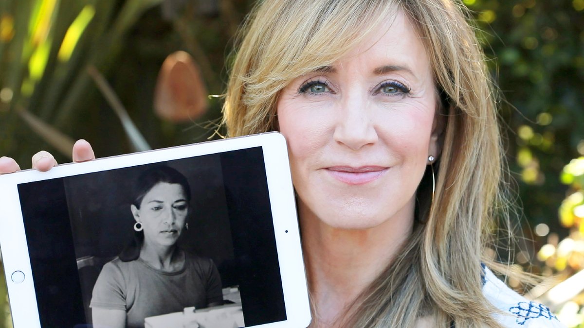 Women throughout history have been making the world a better place despite gender injustice. Their stories deserve a spotlight. Watch Oscar-nominated actress Felicity Huffman tell @LookWhatSheDid the moving story of Justice Ruth Bader Ginsburg. video.alexanderstreet.com/watch/actor-fe…)