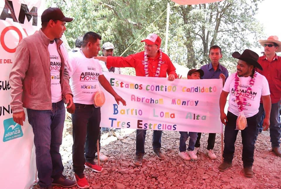 LasVoces_Edomex's tweet photo. NO DEFRAUDAREMOS LA CONFIANZA DE LA GENTE: @AbrahamMonroy
El candidato de la coalición Fuerza y Corazón por el Estado de México a la alcaldía de #SanFelipeProgreso
https://t.co/fveJ69tWK4 https://t.co/dbyuHO4KSD