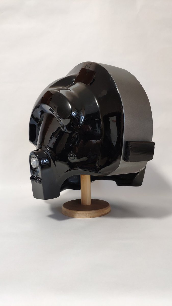 PropsMy's tweet image. Hi all! I want to share with you my latest work from the game &quot;Star Wars Battlefront 2&quot;. I made the helmet of a fighter from the Inferno Squad. How do you like it?
.
#starwars #inferno #infernosquadcosplay #delmeeko #delmeekocosplay #delmeekofanart #helmet #cosplay #art #3dprints