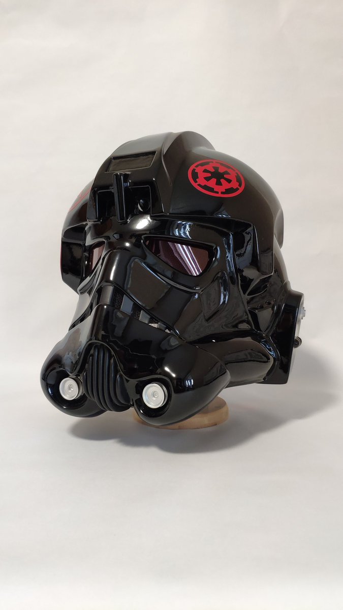 PropsMy's tweet image. Hi all! I want to share with you my latest work from the game &quot;Star Wars Battlefront 2&quot;. I made the helmet of a fighter from the Inferno Squad. How do you like it?
.
#starwars #inferno #infernosquadcosplay #delmeeko #delmeekocosplay #delmeekofanart #helmet #cosplay #art #3dprints