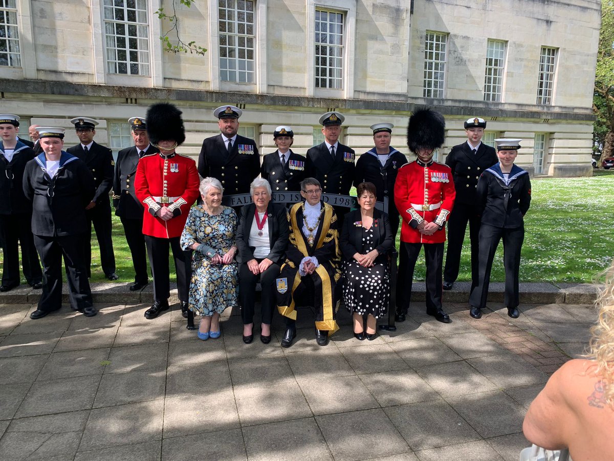 SwanseaSCC's tweet photo. Falkland Islands Flag Raising and Memorial Dedication
More pictures on our Facebook page - https://t.co/UY3XOvfXVg https://t.co/A3KNa1OKWA