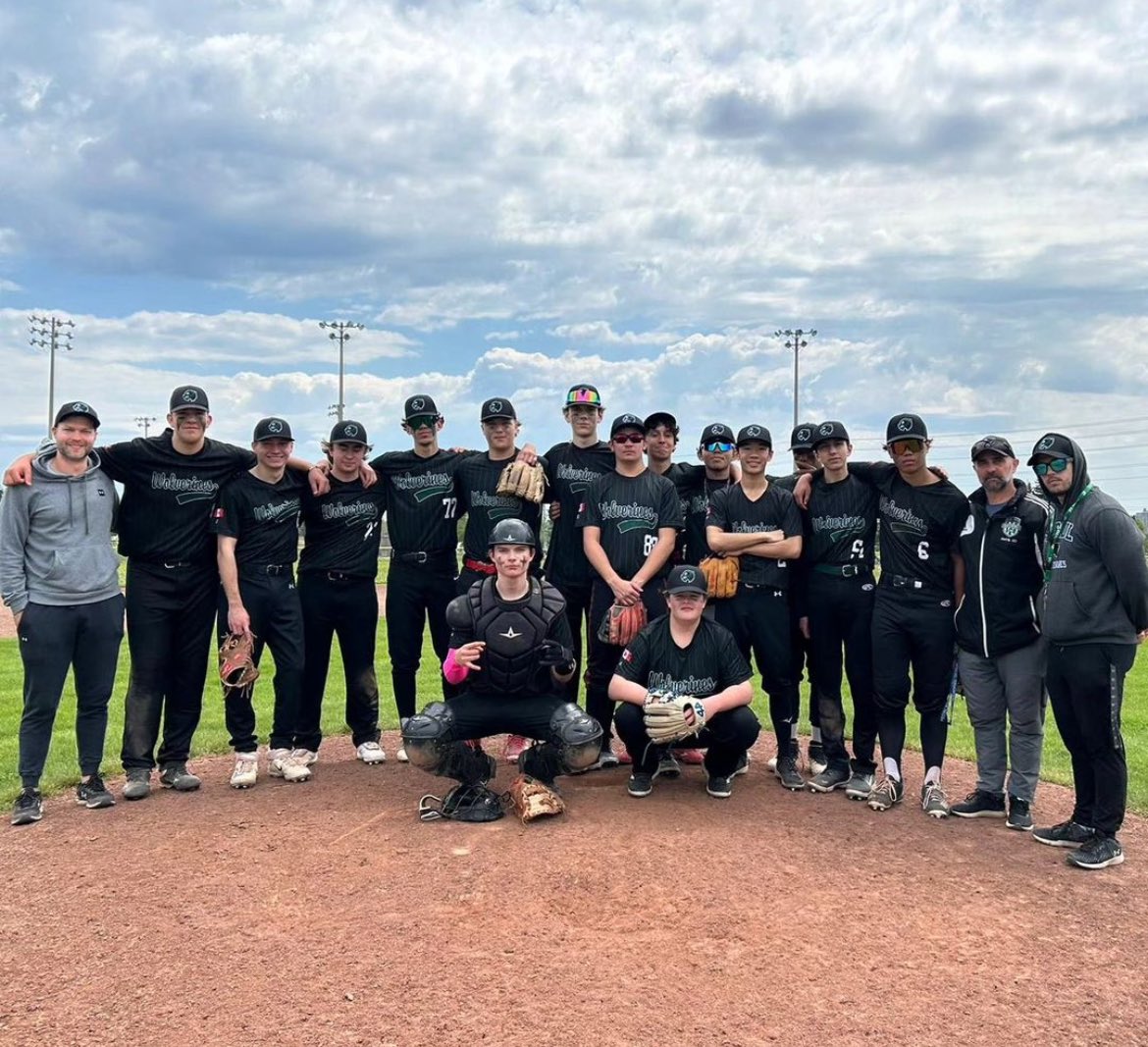 Congrats to our @StPaulCSS1 Boys Baseball team on their great start to the season! Our #Wolverines are 2-0 beating Cawthra Park and Applewood today. TY to coaches Marciano, Kangas, and Vicars for supporting our #StudentAthletes.