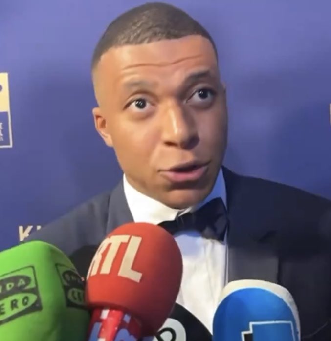 ‘When do you think your move to Real Madrid will be announced?’

🗣️ Kylian Mbappé: 'Everything has it’s own time. For now, I'm just leaving PSG. For the rest, it is not the right time.'