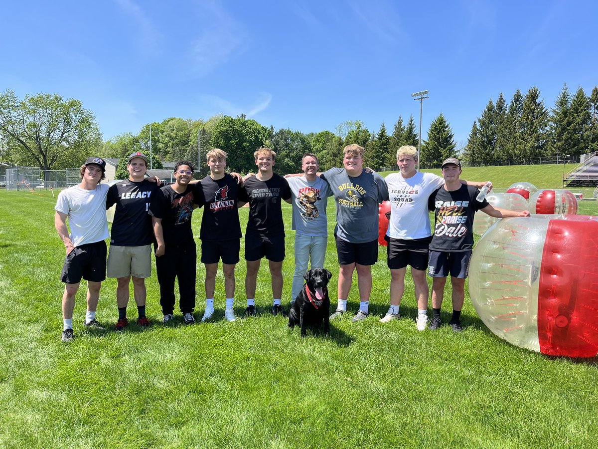 CHS Student Services tweet media