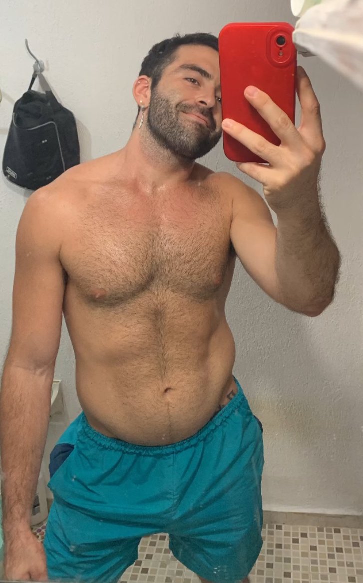matavar_'s tweet photo. Esta bien dlv el calor aquí 🥲 https://t.co/KAahQHdPWB