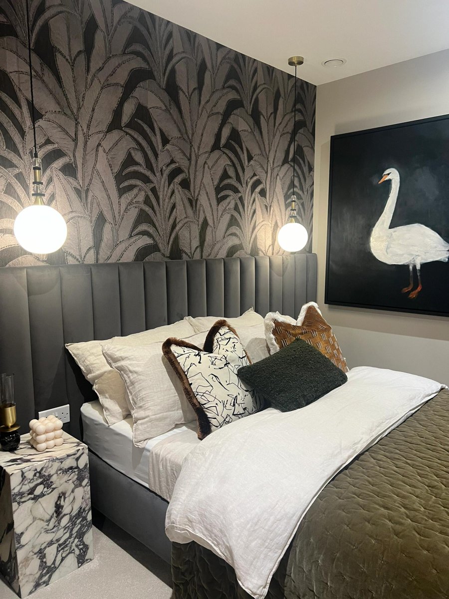 twED_1's tweet image. Touch your heart and shut your eyes, dream sweet dreams and sleep tight.”😊😇🥱😴