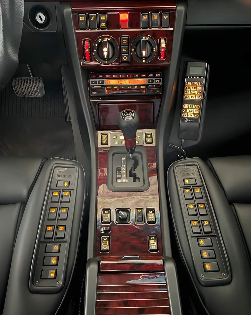 Once upon a time, the interior of a Mercedes.

Which model is this?