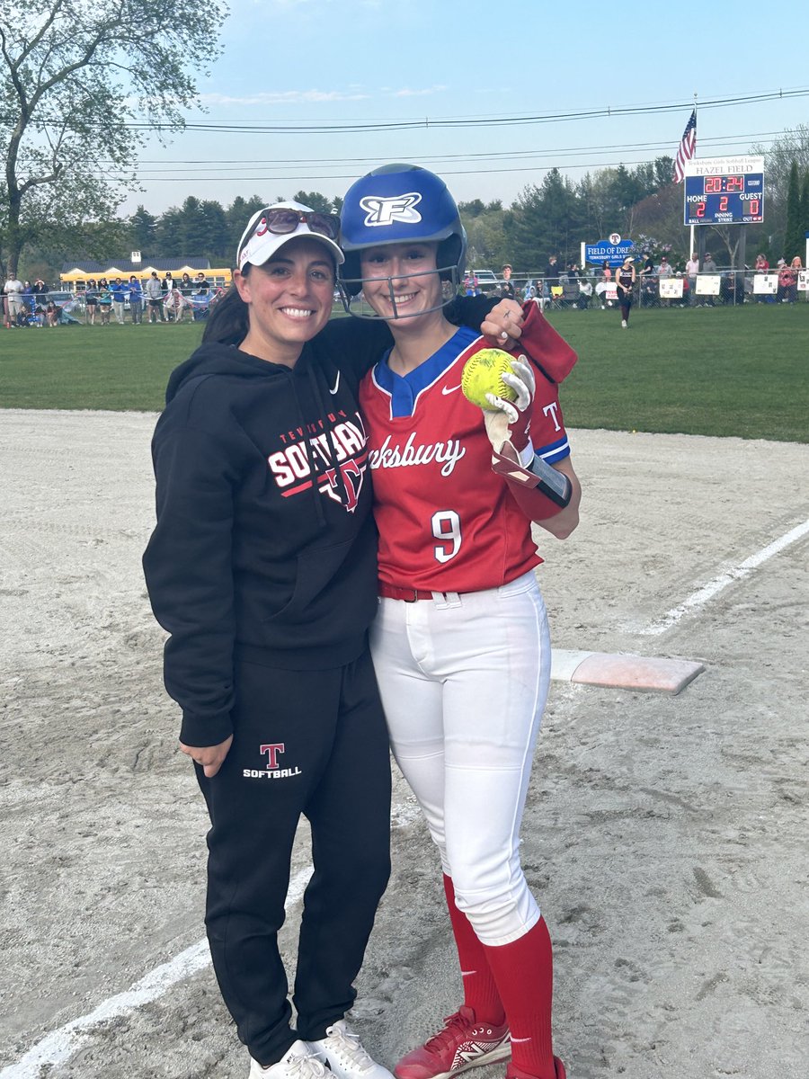 TMHS_Athletics's tweet photo. Congrats to Rebecca Harris on 100 Career Hits…… Well Done Becca! 👏🏻👏🏻👏🏻 https://t.co/Y9fpaWCv33