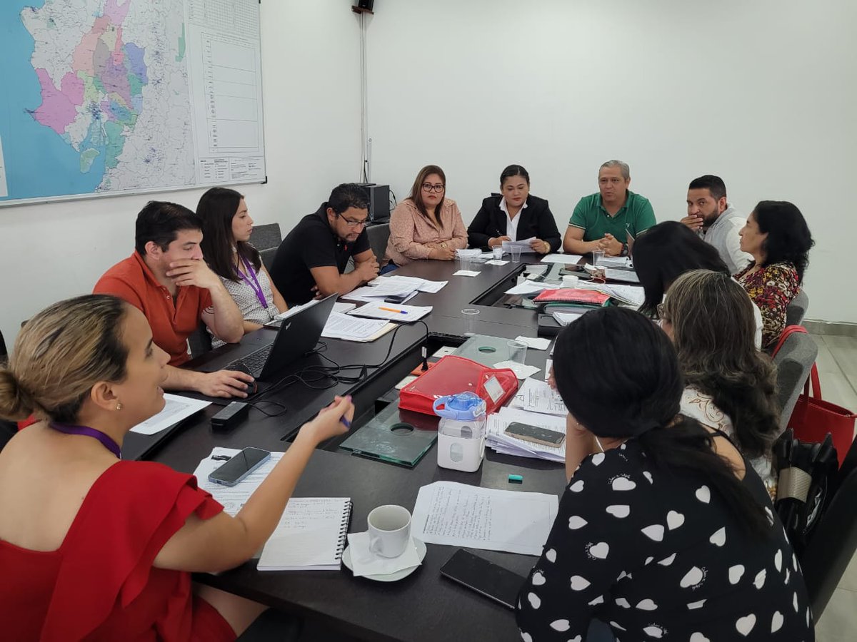 OSUNTRAMSAMSP's tweet photo. 📌 Zona 5 - Reunión con la presencia de OSUNTRAMSA 

OSUNTRAMSA informa! Reuniones para fortalecer la comunicación y trabajo conjunto. Mejoras en el Hospital Básico Dr. Oswaldo Jervis. Deudas pendientes. ¡Trabajamos por los trabajadores! #OSUNTRAMSA #Salud #Ecuador https://t.co/HBt7IbYRZ7
