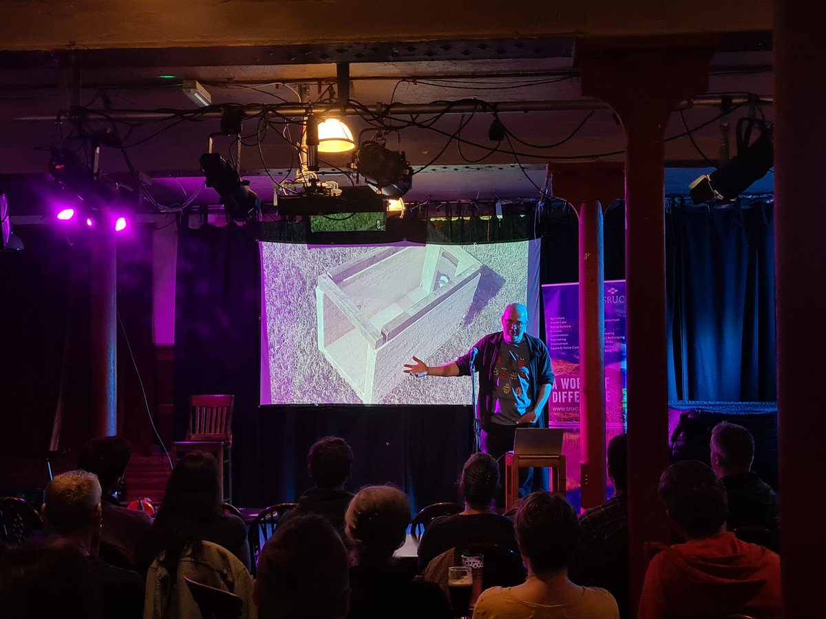 fieldtolab's tweet photo. Pint of Science Aberdeen! Dr Nick Littlewood @blackdogbirder presented his talk 'Mouse TV'. Amazing to see what footage we can get from those little creatures 🐭

#PintOfScience #pint2024 #SRUC @SRUC @SRUCStudy @pintofscience https://t.co/vQLPpDN1SY