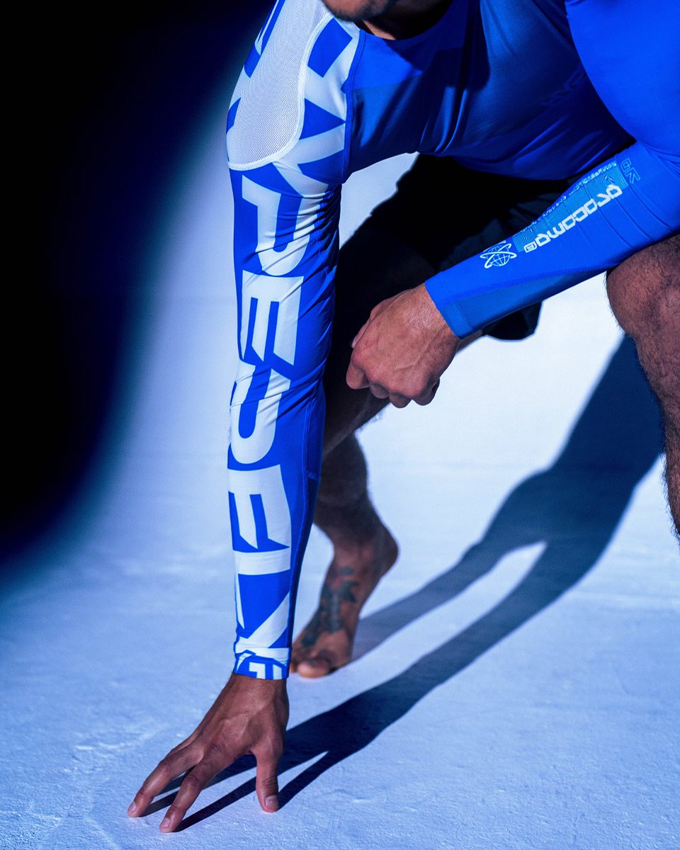hyperfly's tweet image. The ProComp Edge. 🔥

Engineered for champions, this No Gi essential offers unbeatable compression and breathability. With laser-cut panels and integrated mesh, it stays right where you need it during rolls without sliding around. 

hyperfly.com/collections/bj…

#HYPERFLY #YCTH
