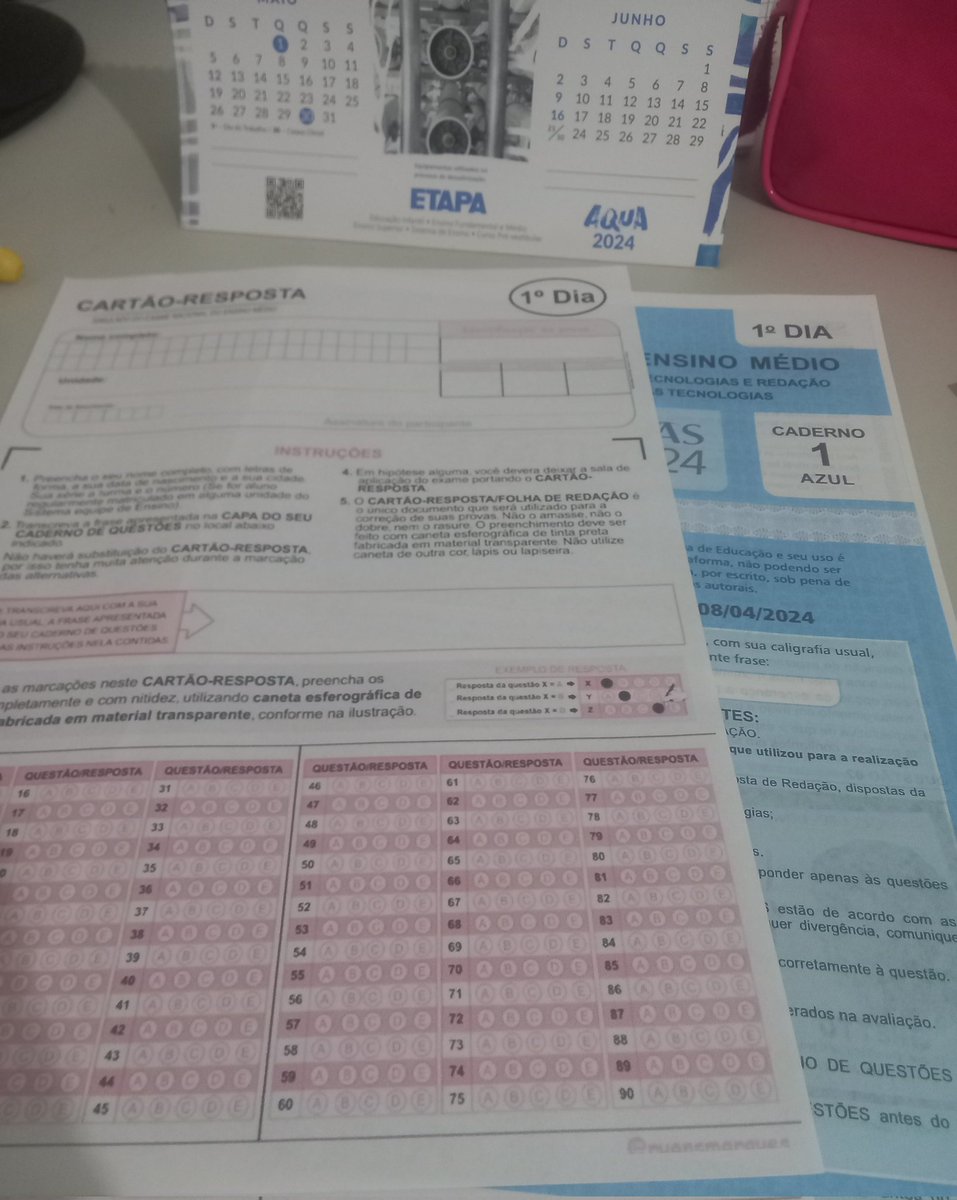 StudiesKaa's tweet image. Por que nós garotas de agenda cheia...✨️
Arrumando minha vida, por que amanhã começo a trabalhar (pedi pra Deus um emprego e ele me deu 🤡) e vai mudar um pouquinho a rotina....