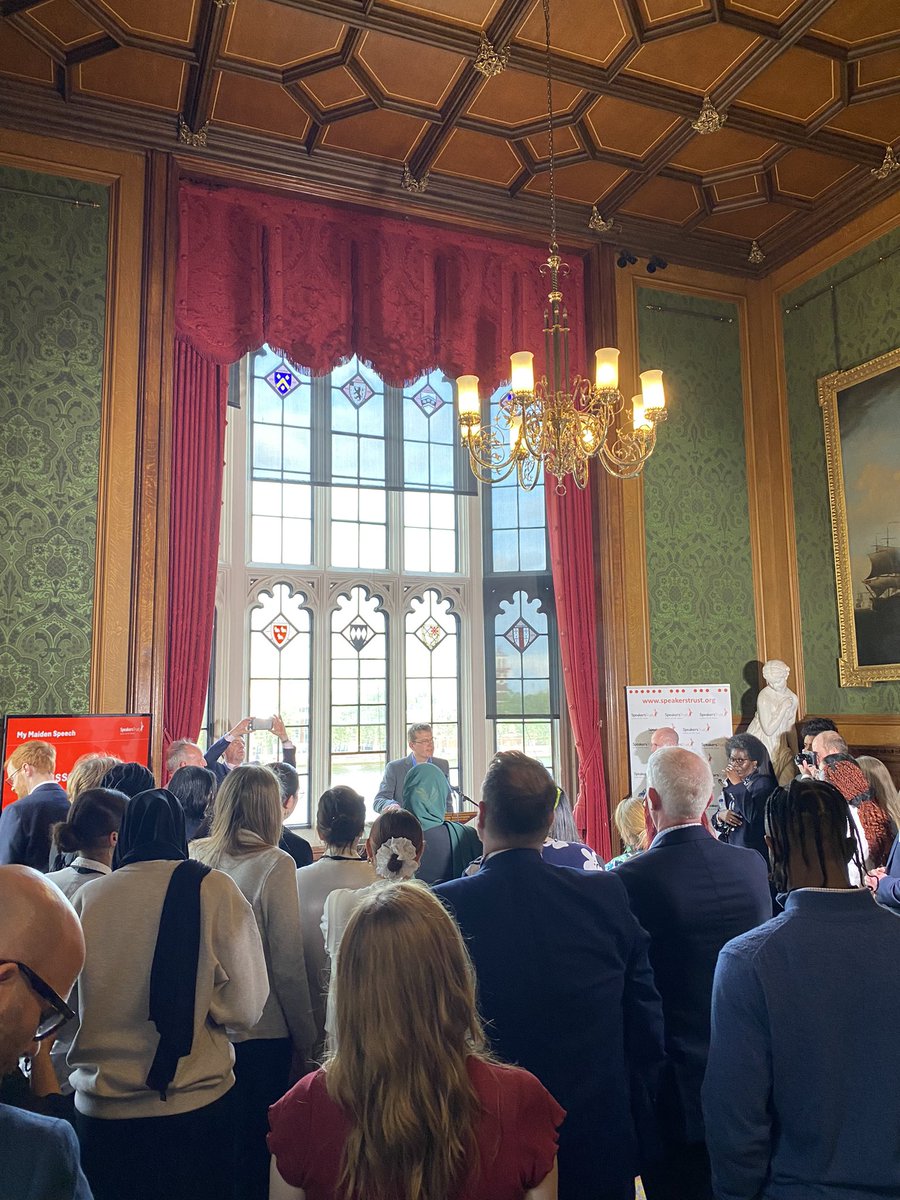 So proud to be a teeny part of <a href="/SpeakersTrust/">Speakers Trust</a> in some way. Being in a room of people at the House of Lords who have one common goal (social mobility &amp; hearing the voices of young people) was very inspiring. Incredible speeches from the teens that gave us all lots to think about
