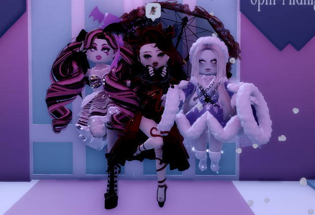 ROLEPLAY NIGHT 101
'Yippee!! Monster prom!'
#royalehigh #royalehighroblox #royalehighschool #roblox #rh #roleplay #royalehighrp #royalehighoutfit
