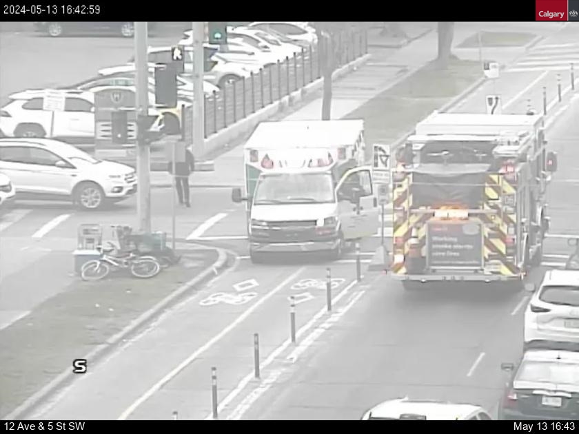 ALERT:  Emergency services have been called to help a pedestrian involved in an incident on SB 5 St and 13 Ave SW. Blocking the left lane. Please go slow and watch for fellow Calgarians.   #yyctraffic #yycroads
