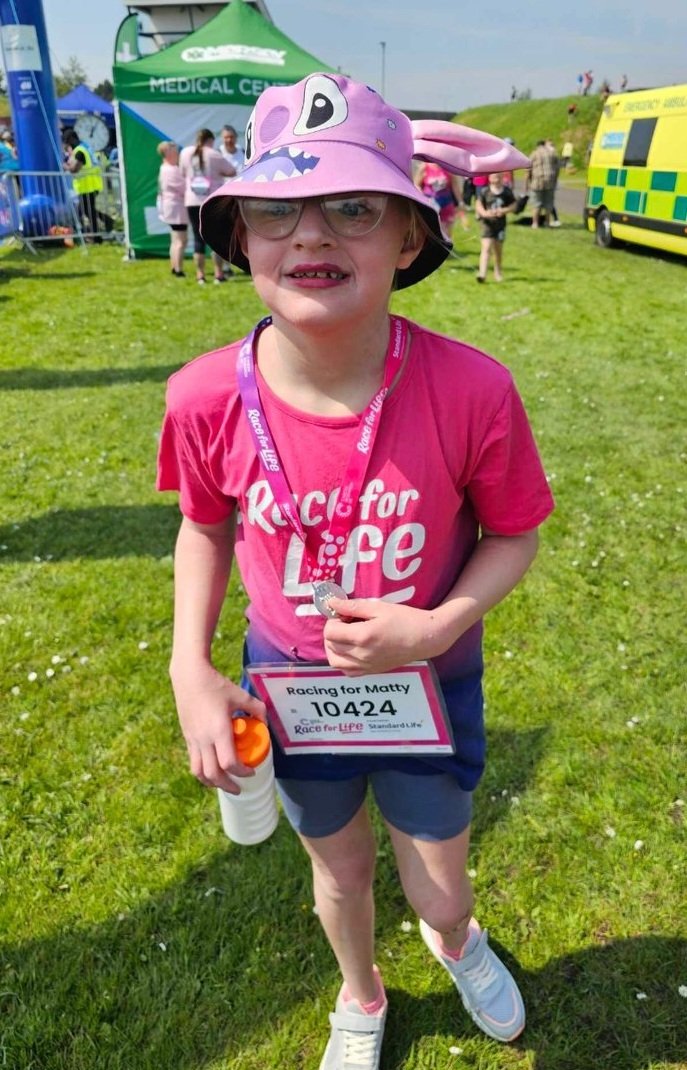 Huge, well done, Poppy! You really are an inredible role model and such an inspiration, great job on completing the Race for Life 5k! @HMSDragon23 @raceforlife @YourSchoolGames @CR_UK @NELINCSSSP #Fun