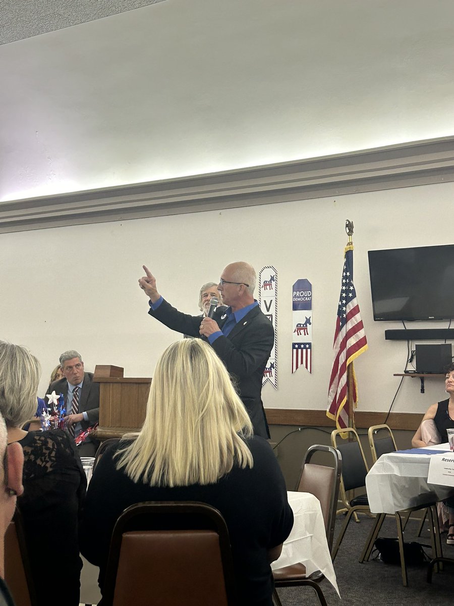 Recently, board member Craig Swartz was invited to speak to the state’s Democratic Caucus about the importance of a bipartisan public banking bill to revitalize Ohio. We see you paying attention, @TimRyan! 👀