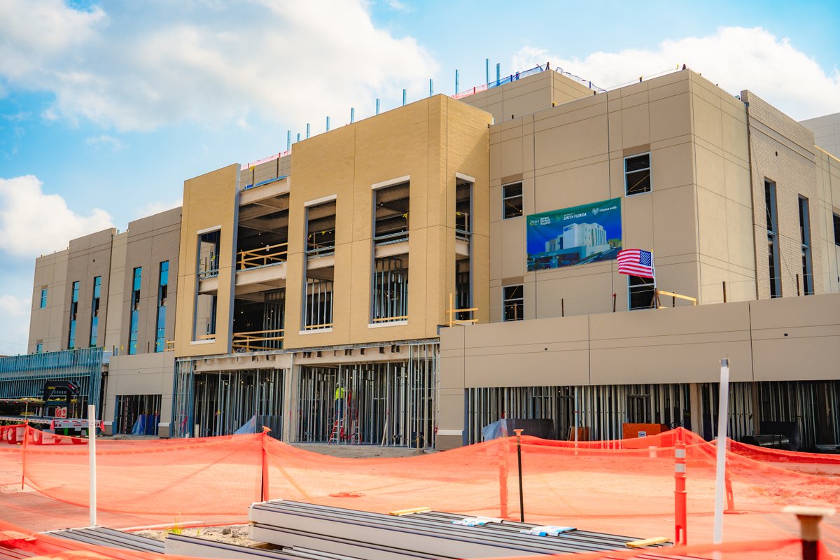 Today, we celebrated #TGH Behavioral Health Hospital being named one of Florida's first behavioral health teaching hospitals under a new state law. Opening in 2025, this facility will expand access to world-class care and bolster the #healthcare workforce bit.ly/3JYjTEb.