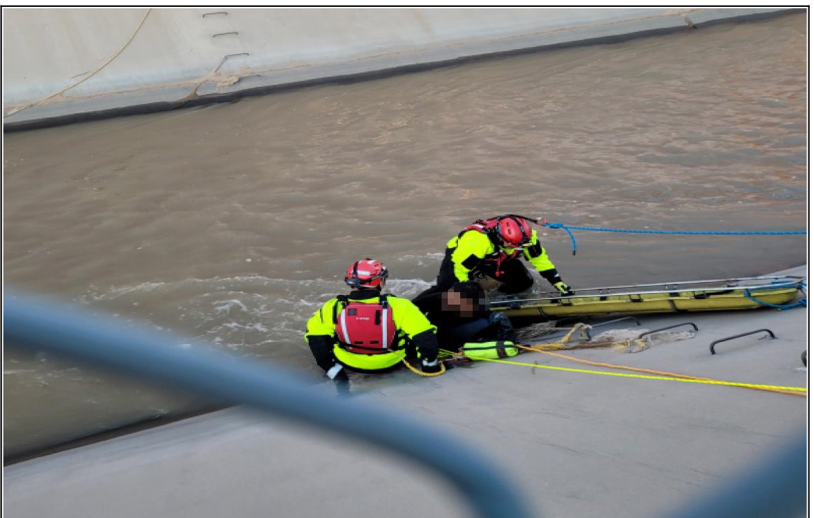 El Paso Station Border Patrol Agents, along w/ TX DPS, assisted Emergency Medical Services in rescuing an injured migrant from the dangerous canal. Subject was safely transported to a local hospital & provided further medical treatment.  FYTD24:  604 rescues. #rescue @EPTXFire