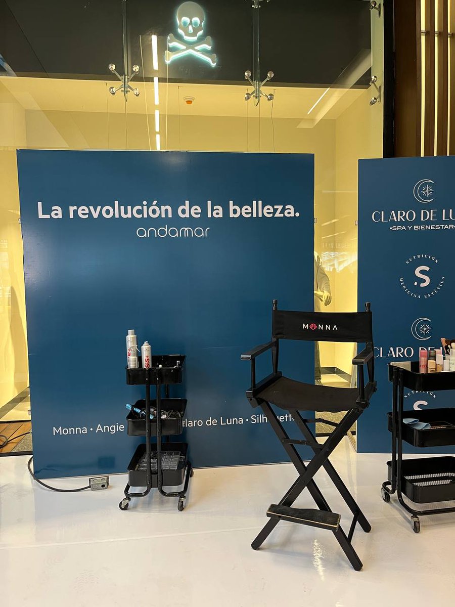 ImagenRadioVer's tweet image. Las invitadas disfrutaron de los regalos de las marcas que @AndamarMx preparó para ellas. ☺ 

#Andamar #LifestyleCenter