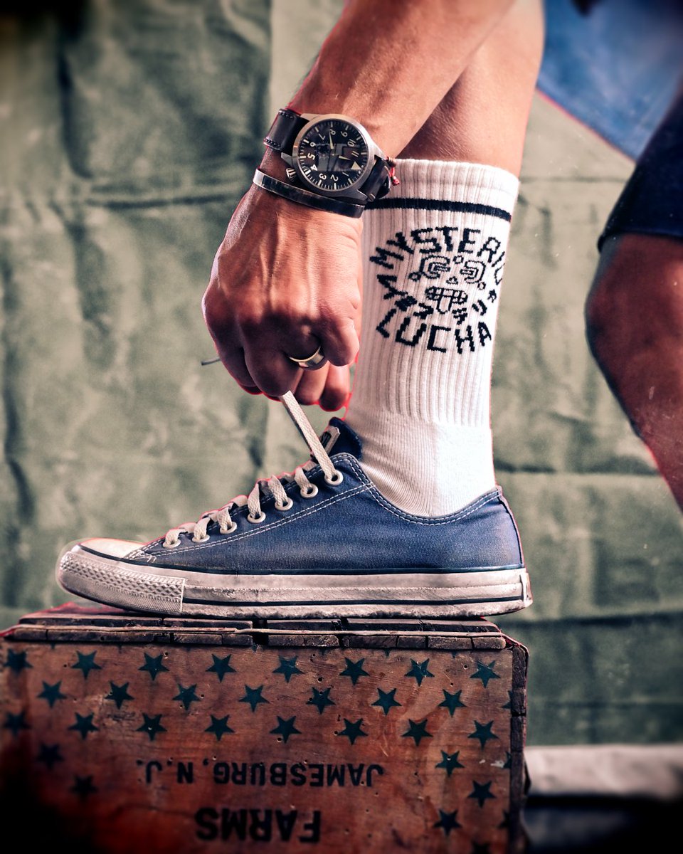 Take Your Sock Game To The Next Level. Every Summer outfit needs these socks.  

#RootsofFight #KnowYourRoots 
rootsof.co/socksT