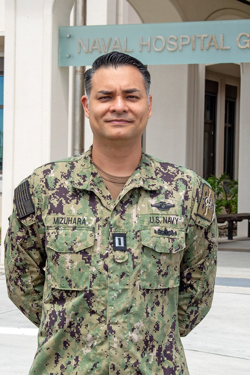 #Anaheim native serves #USNavy as part of the #NMRTC in #Guam
Lt. Brandon Mizuhara
2002 Western HS
“I didn't know just what I wanted to do, but I did know that I wanted to serve.'
navyoutreach.blogspot.com/2024/05/anahei…
#ForgedByTheSea #AmericasNavy @NETC_HQ @MyNavyHR @USNavy #NMRTCGuam