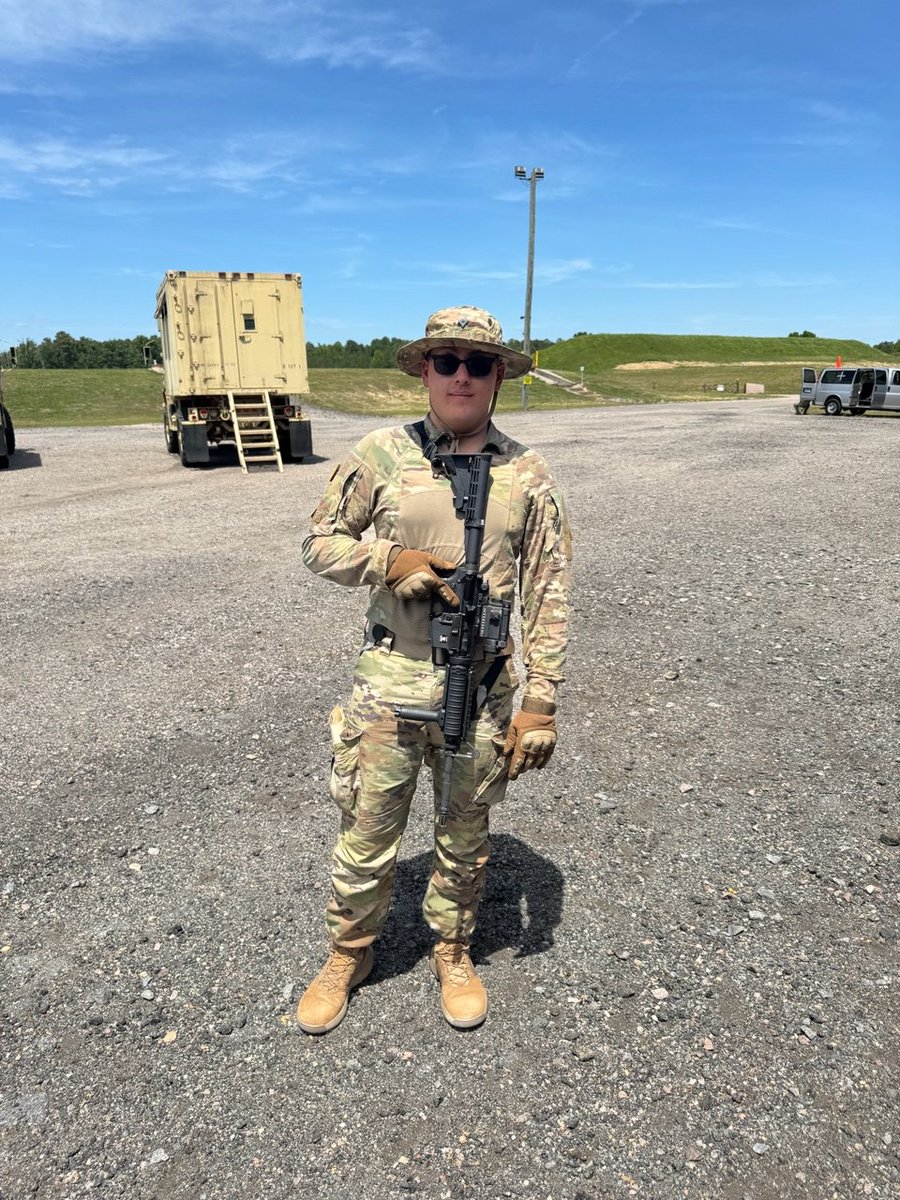 DC Army National Guard tweet media