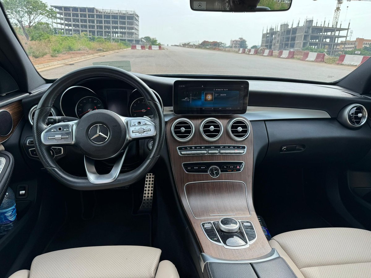 Foreign Used 2020 Mercedes-Benz C300 with original custom duty 🏷 34M Abuja 🇳🇬 DM/Call/WhatsApp: 09036443497