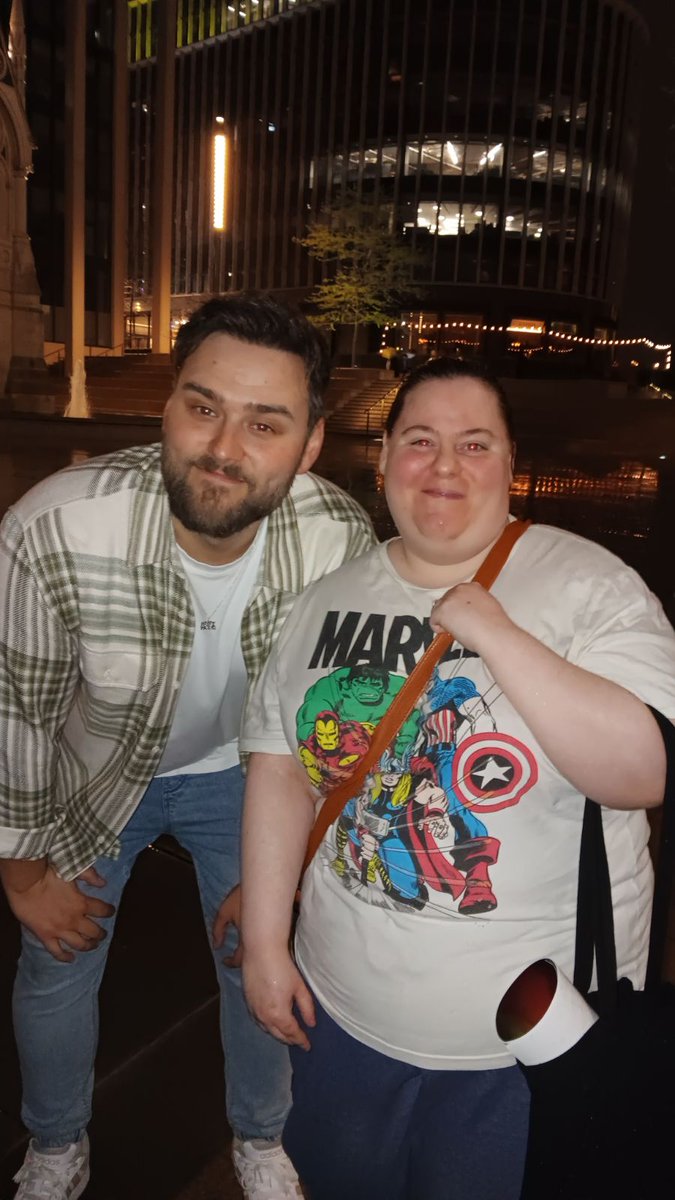 xadele1993x's tweet photo. Had a amazing time meeting @Jaack @Stevie11White @AlfieIndra @RobbieKnox and fiona. You guys are amazing. https://t.co/oOL8hnz4pN