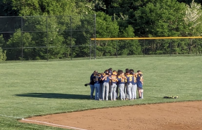 Eagles lose a 10 inning thriller 2-1 against Gerstell Academy. Thank you to seniors Ryan Jones, Sawyer Shepherd, and Kenny Cook for a great season!
#AACSBaseball