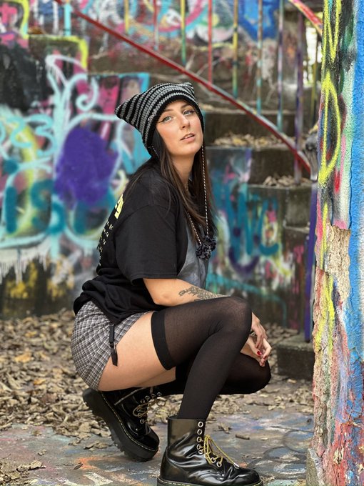 &ldquo;I found you on               &ldquo;I found you on      Instagram&rdquo;                                 Twitter&rdquo;