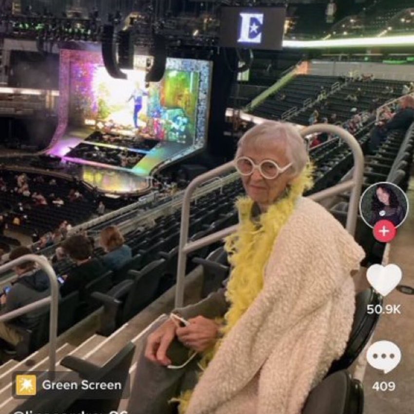 me when i finally get to see olivia live in 2080
