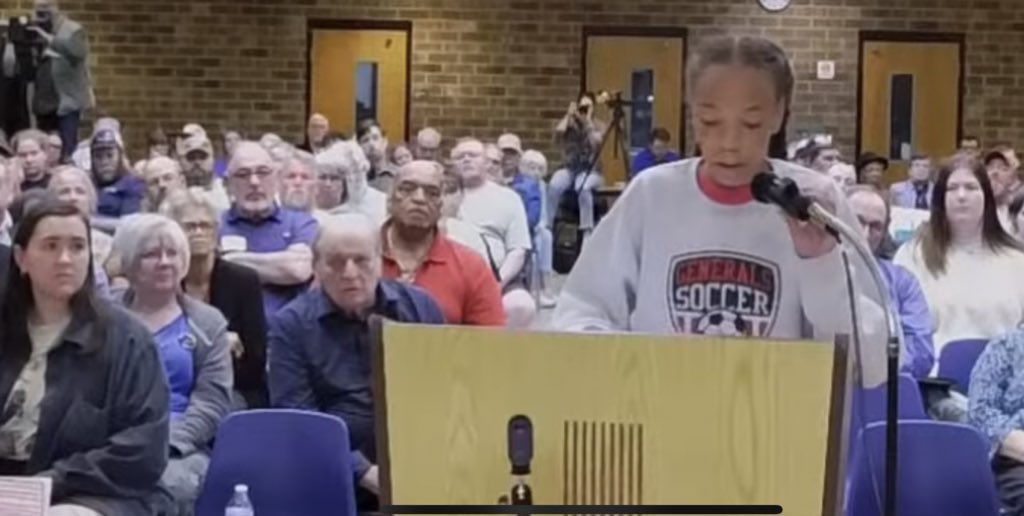 A brave 8th grader named Aliyah spoke against the renaming of Stonewall Jackson High School to the Shenandoah Co. School Board. She said-“I’ll have to represent a man who fought for my ancestors to be slaves. That makes me feel like I’m disrespecting my ancestors.” #StudentAgency