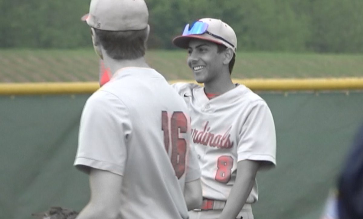 PREMIUM - Cardinals Clip Titans: An Extra Look at Pleasant Plains Baseball's Win Over Glenwood

channel1450.com/2024/05/13/car…