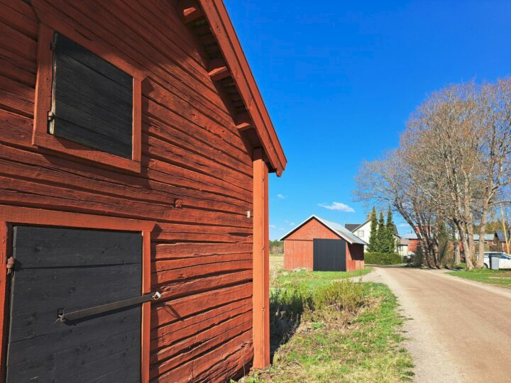 Agricolan historiallinen ulkoilureitti
Historiallisella Agricola-reitillä voit astua ajassa taaksepäin ja tutustua Suomen kirjakielen isän, Mikael Agricolan, lapsuuden maisemiin Loviisan Pernajan kylässä.
loviisa.fi/ajankohtaista/…